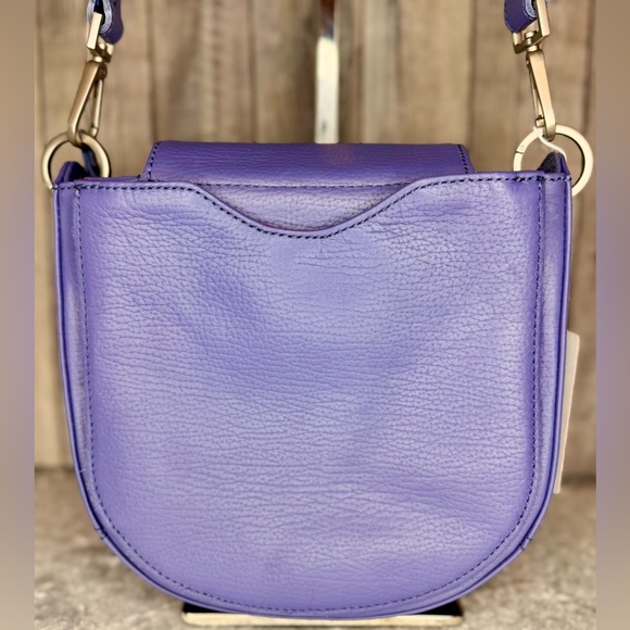 *New With Tags* Hammitt, Kayce Medium Pebble Leather Magnetic Saddle Crossbody - Picture 6 of 12